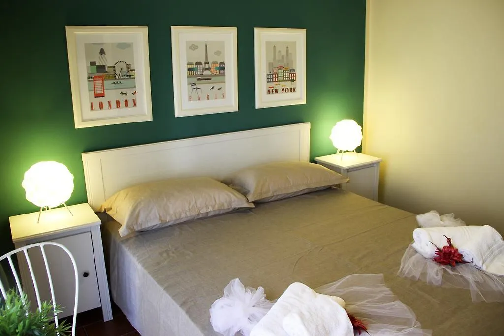 Retro Rooms Cefalù Italië